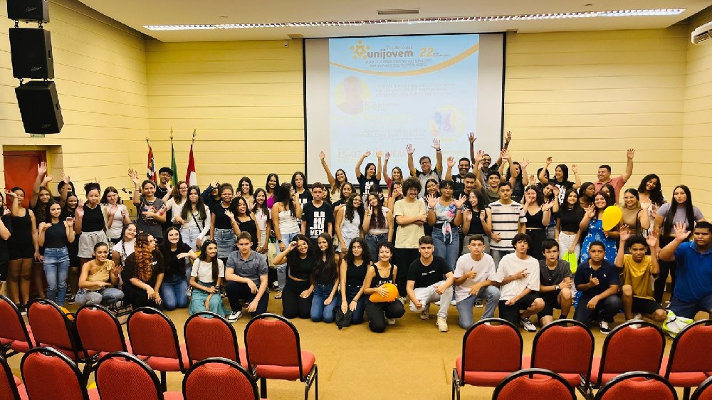 Unijovem Celebra 22 Anos de Impacto Social com Palestra Inspiradora e Espetáculo Cultural